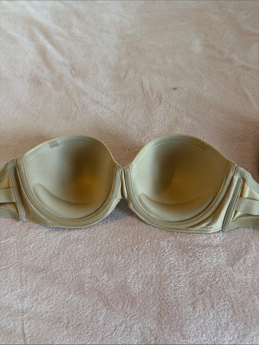 Maidenform Strapless Molded Bra - Light Beige 38D